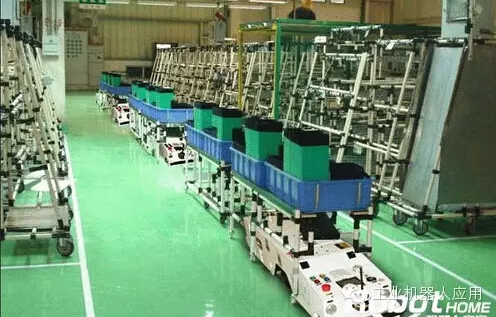 ���л��o�˰��\(y��n)܇�ڹ��S܇�g�еđ�(y��ng)��